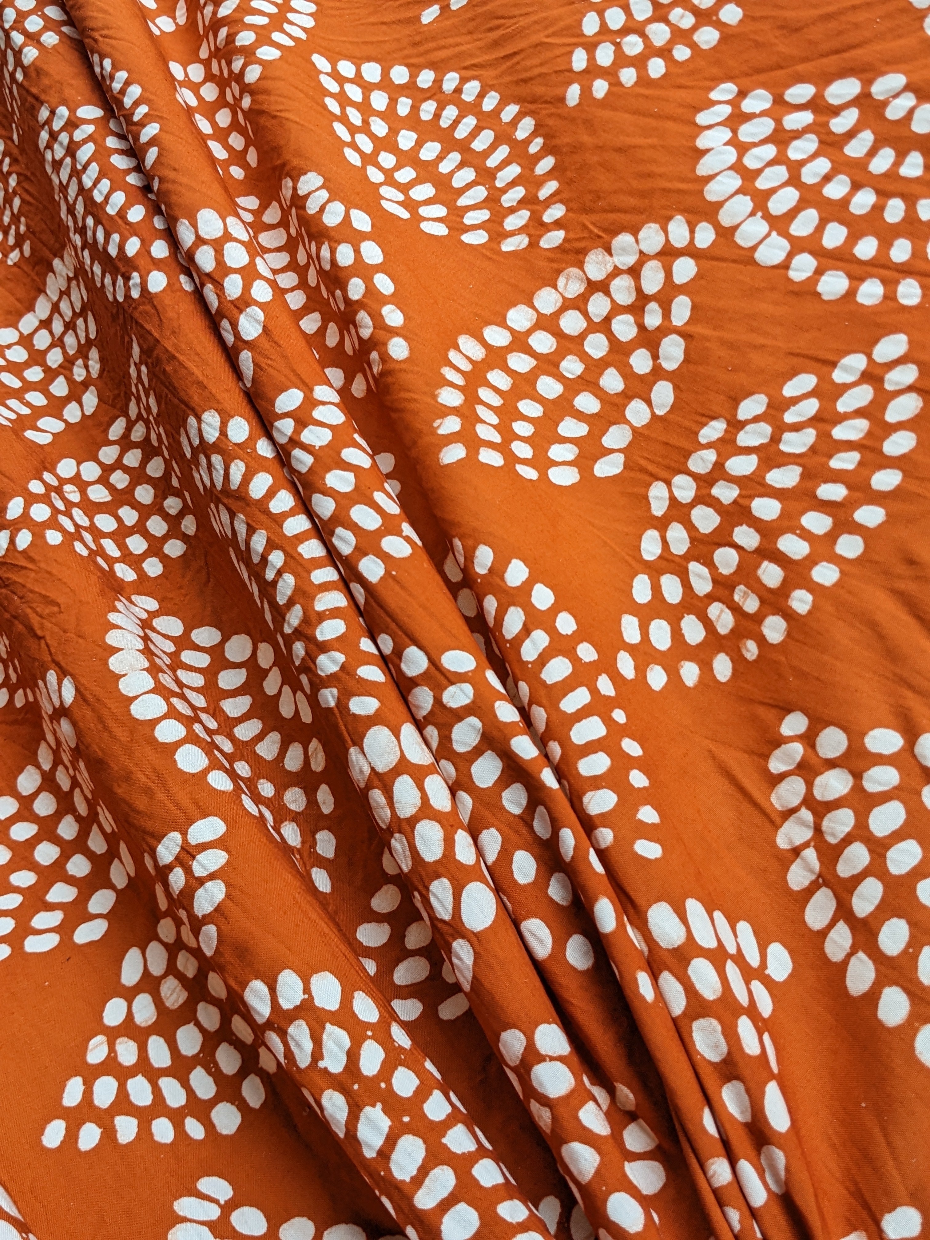 Batik |  Tapoli in Orange