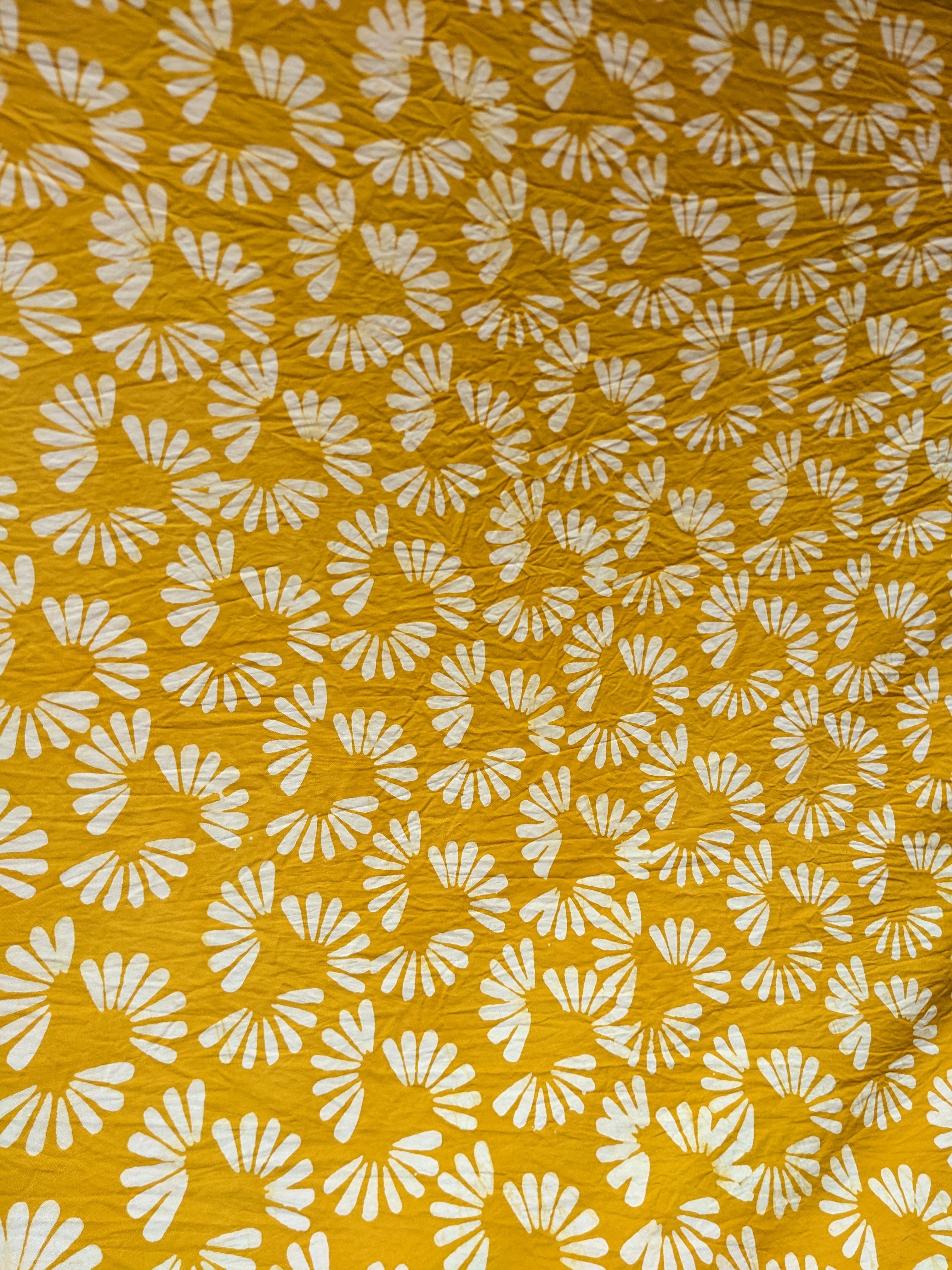 Batik |  Pineapple in Tenne