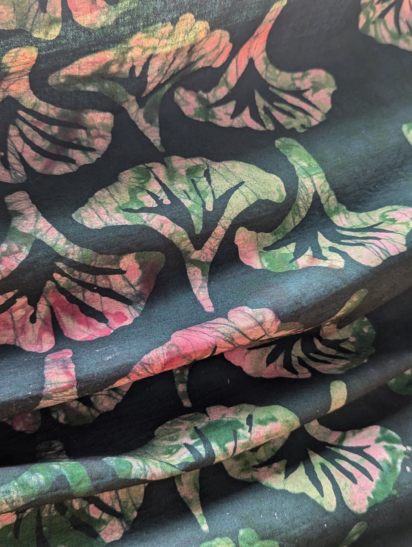Batik | Avocado in Rose