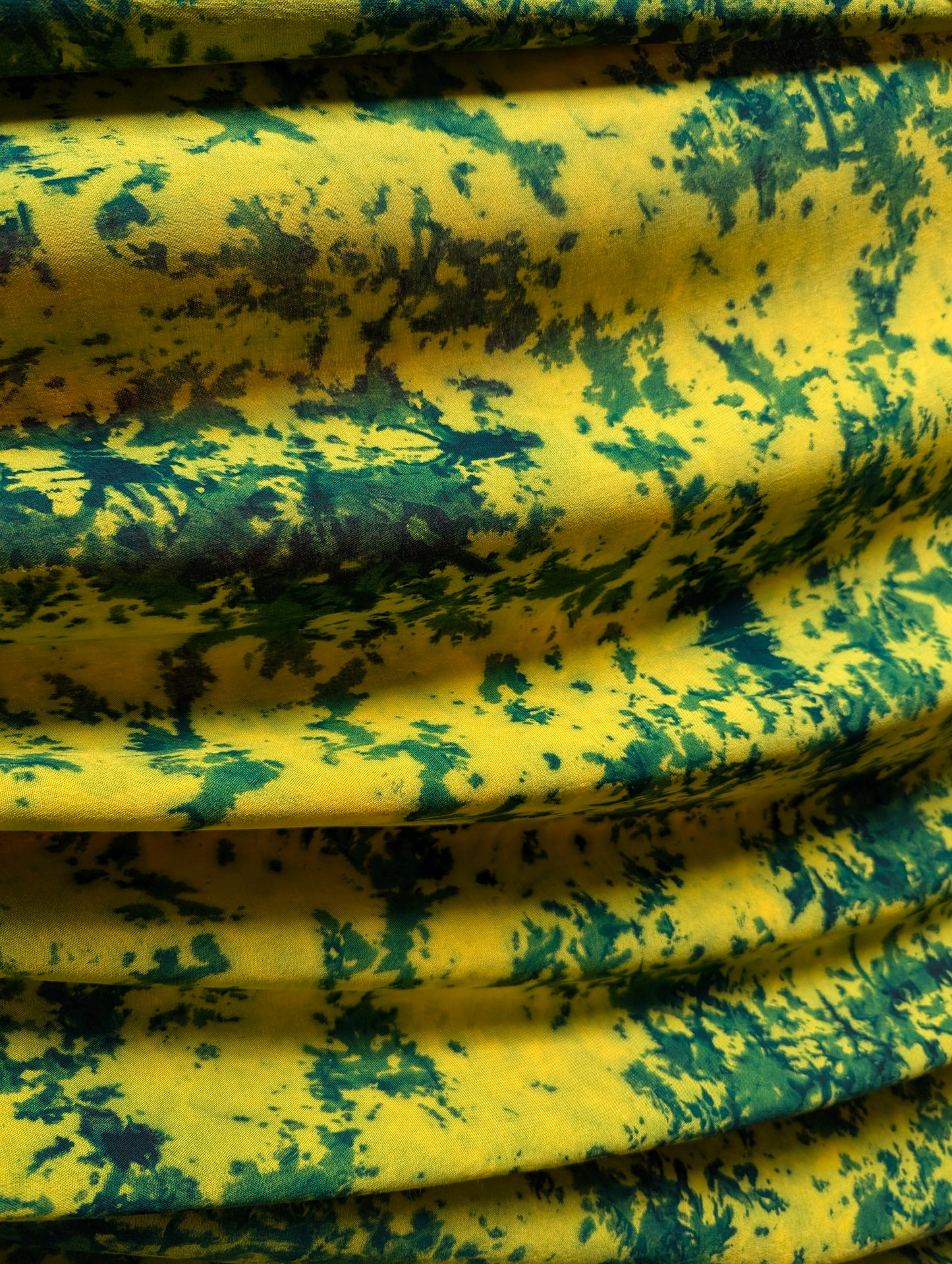 Rayon | Lily