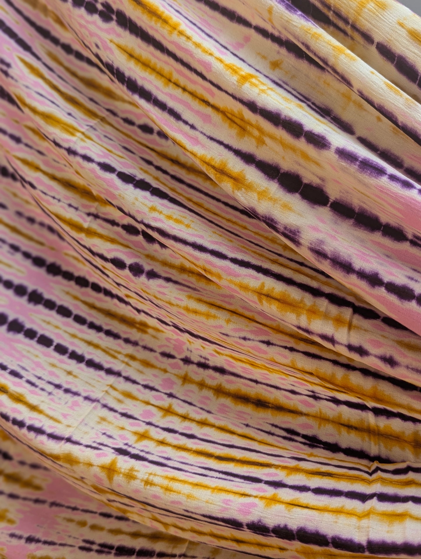 Rayon| Zebra in Lily