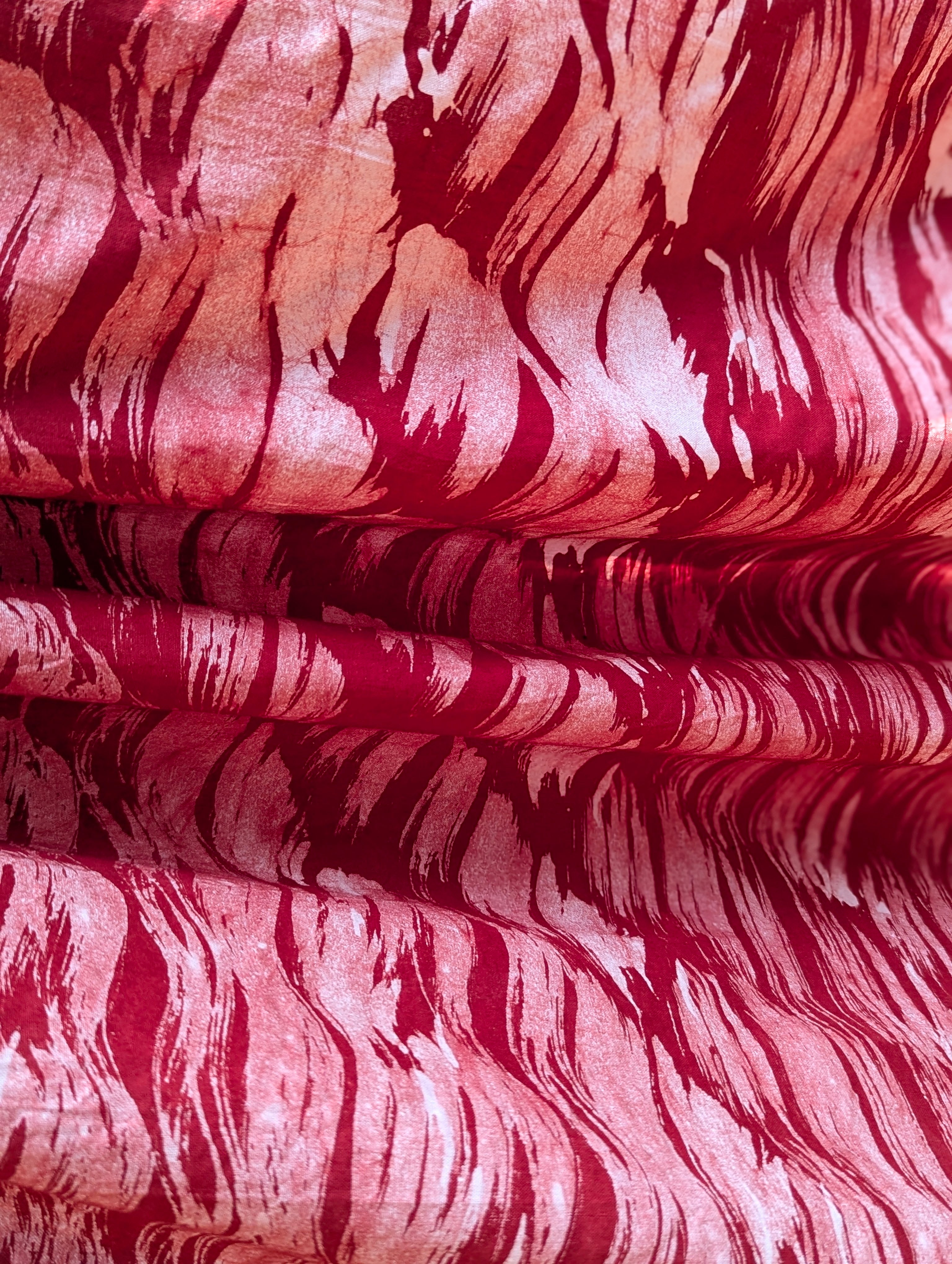 Batik| Waves in Sangria