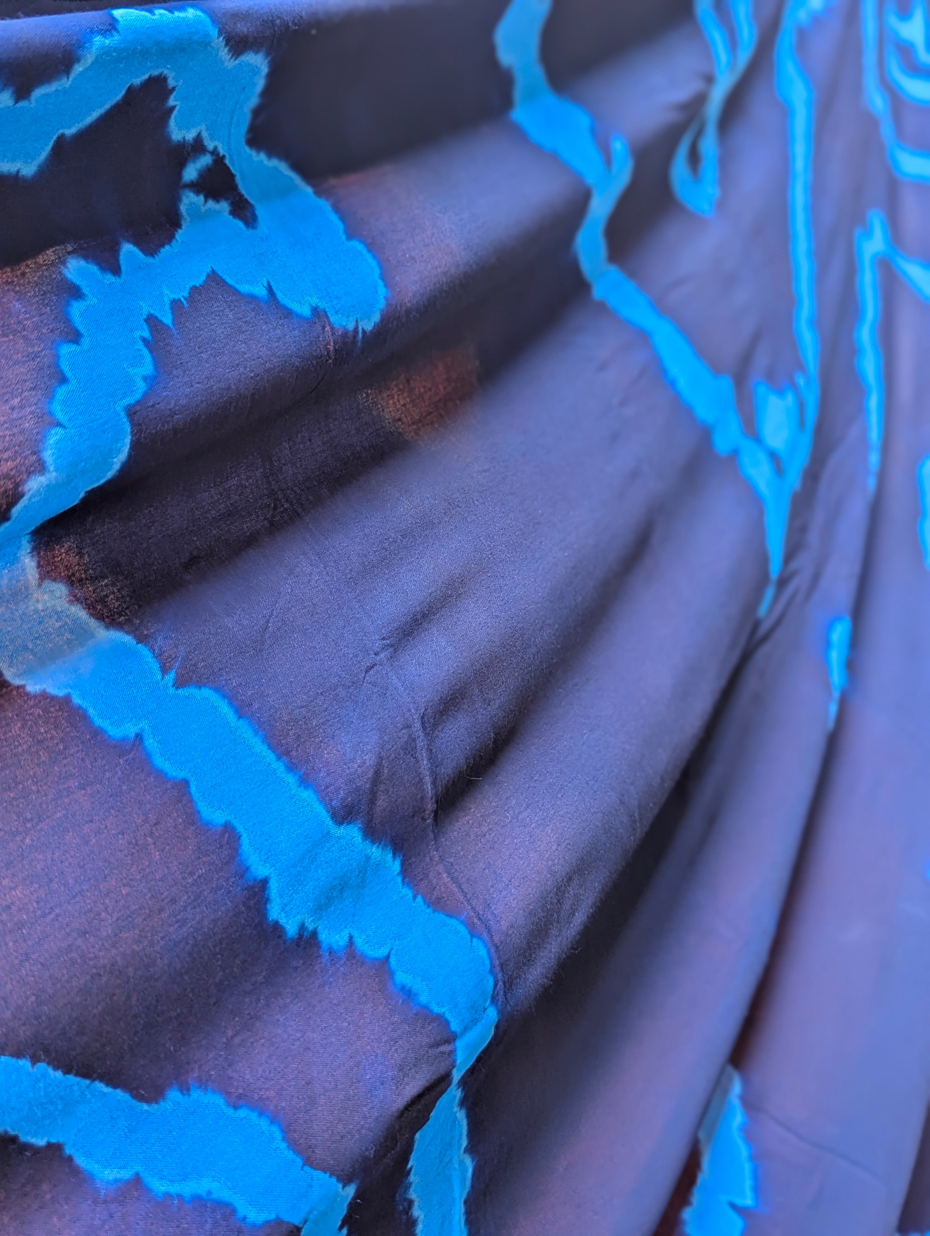 Rayon | Zigzag in Abstract