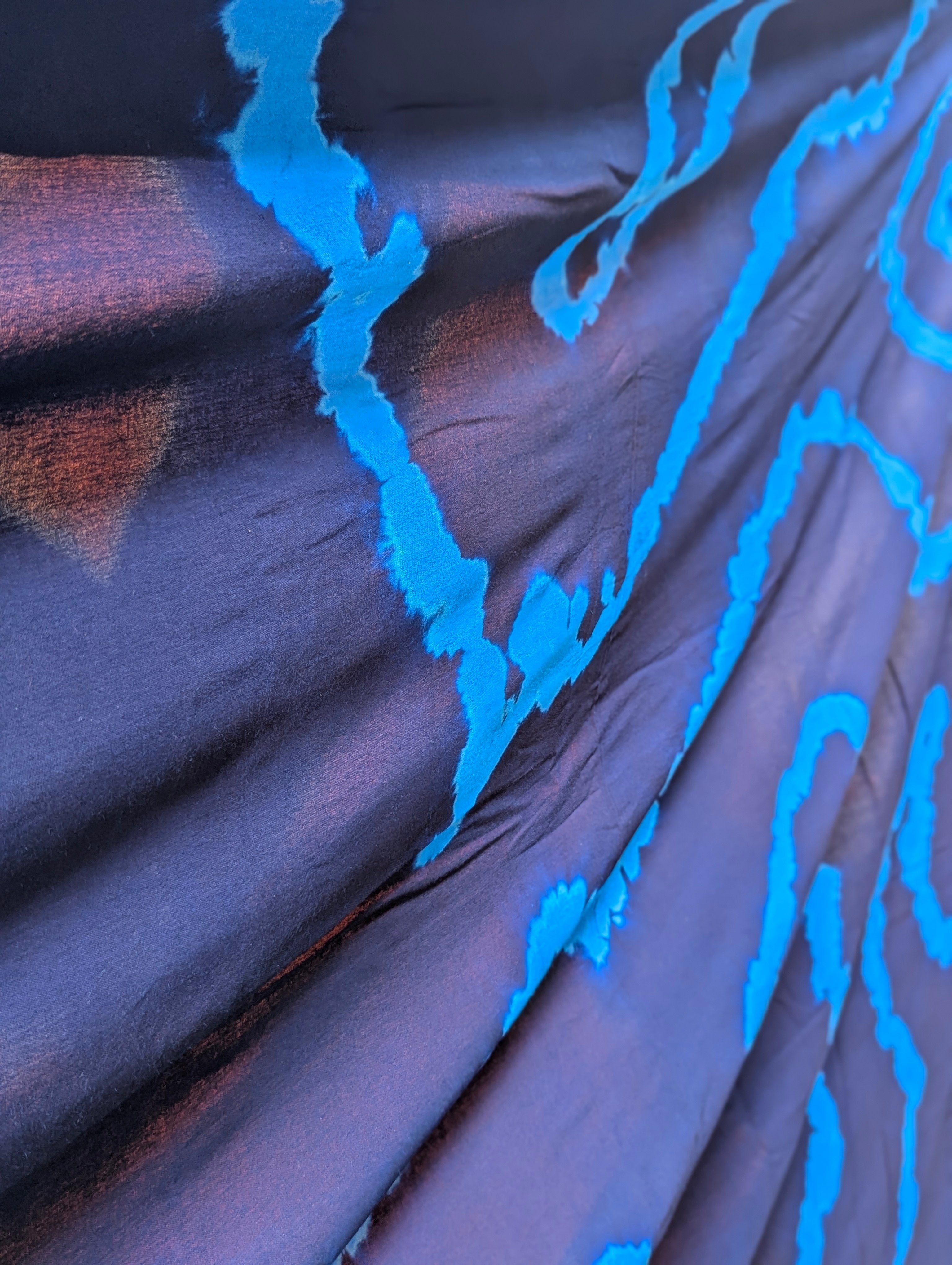 Rayon | Zigzag in Abstract