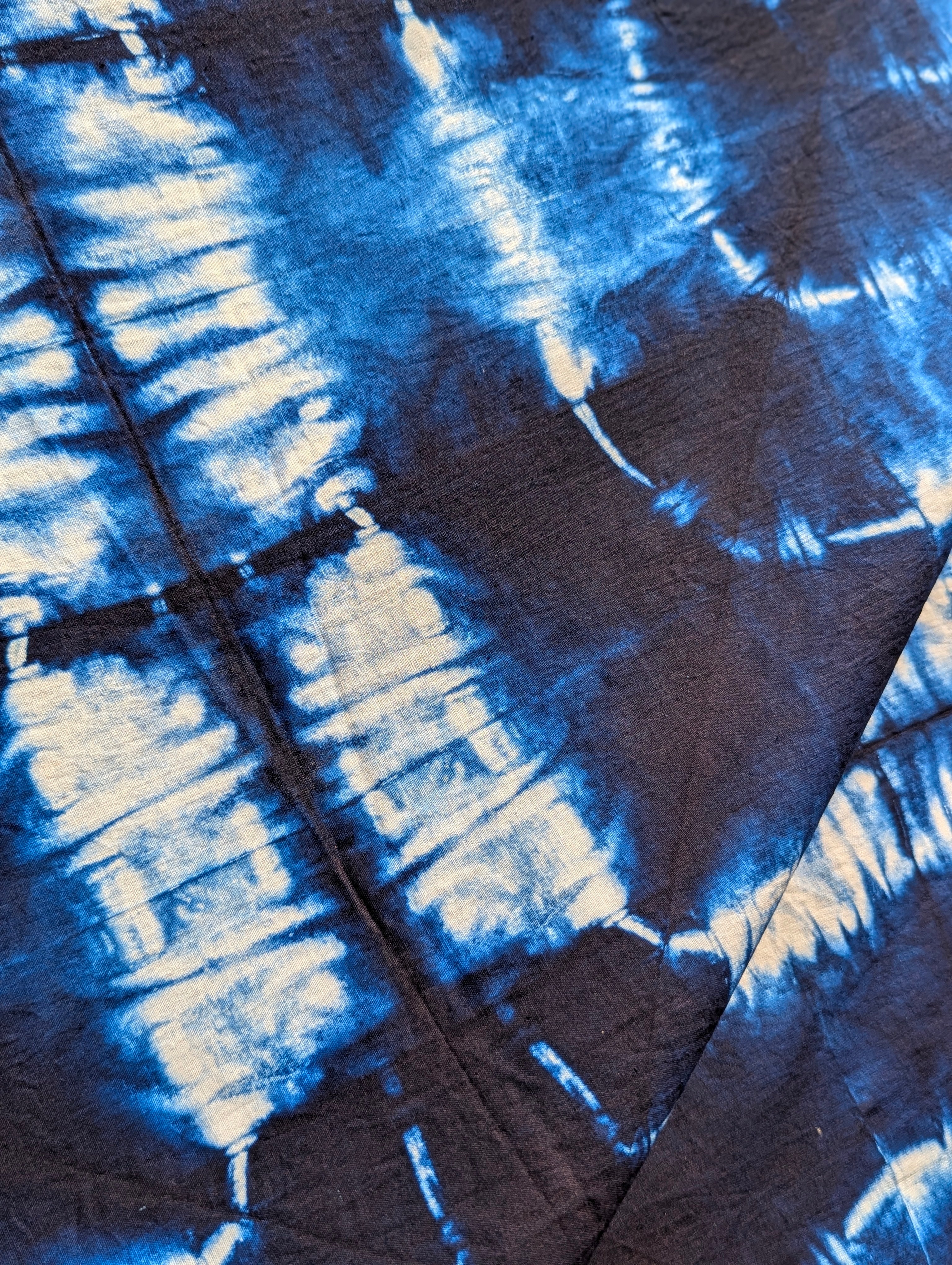 Tie-dye| Escape Room in Indigo