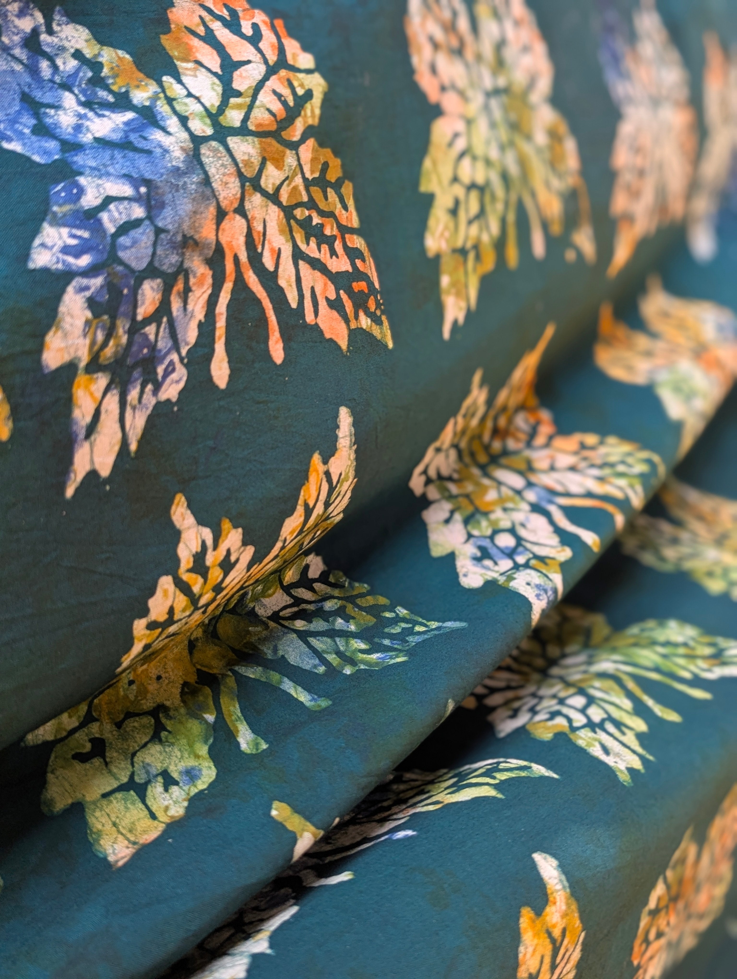 Batik | Papillon in Honey