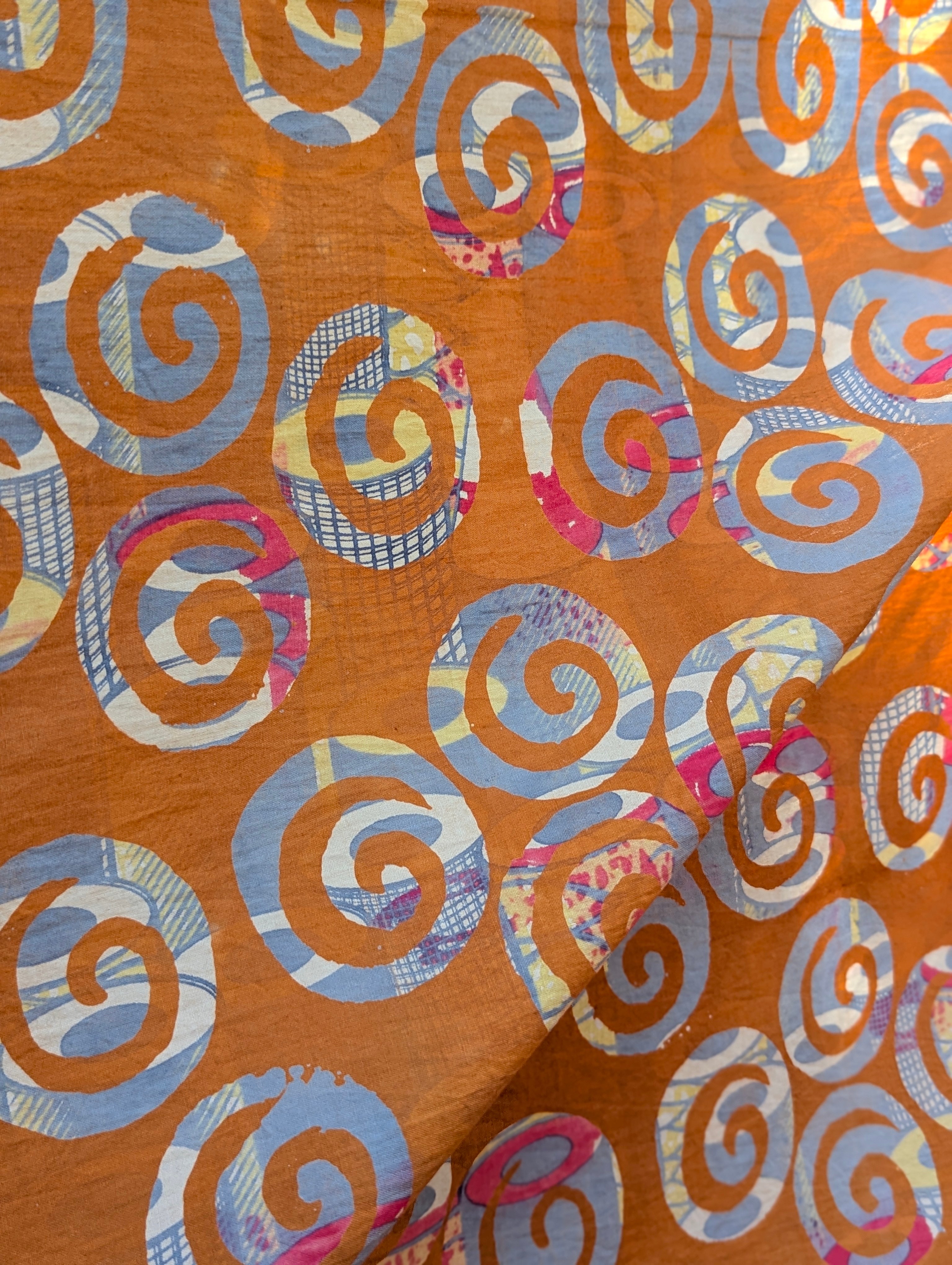 Batik | Coil in Pinky