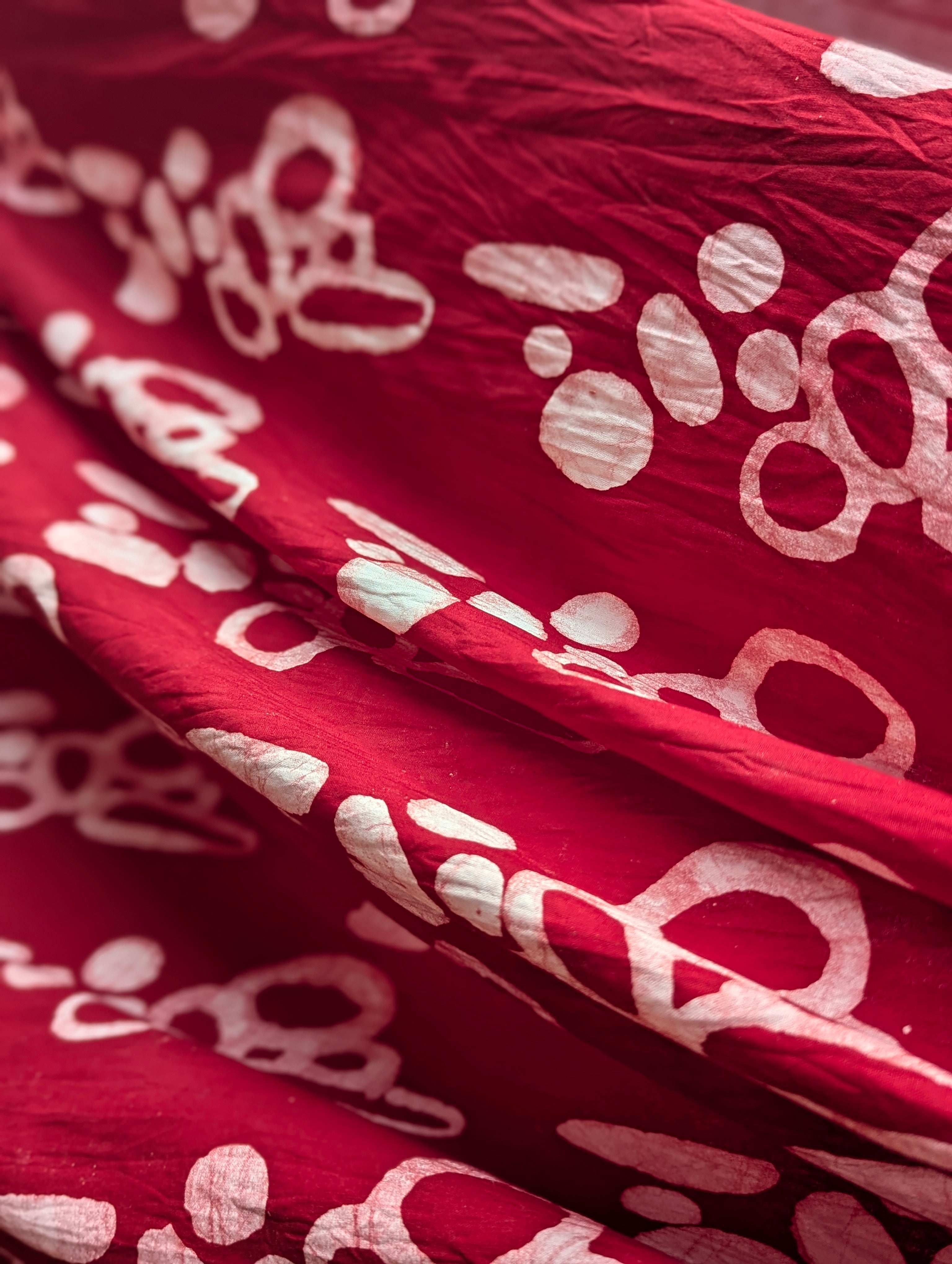 Batik| Spotcheck in Maroon