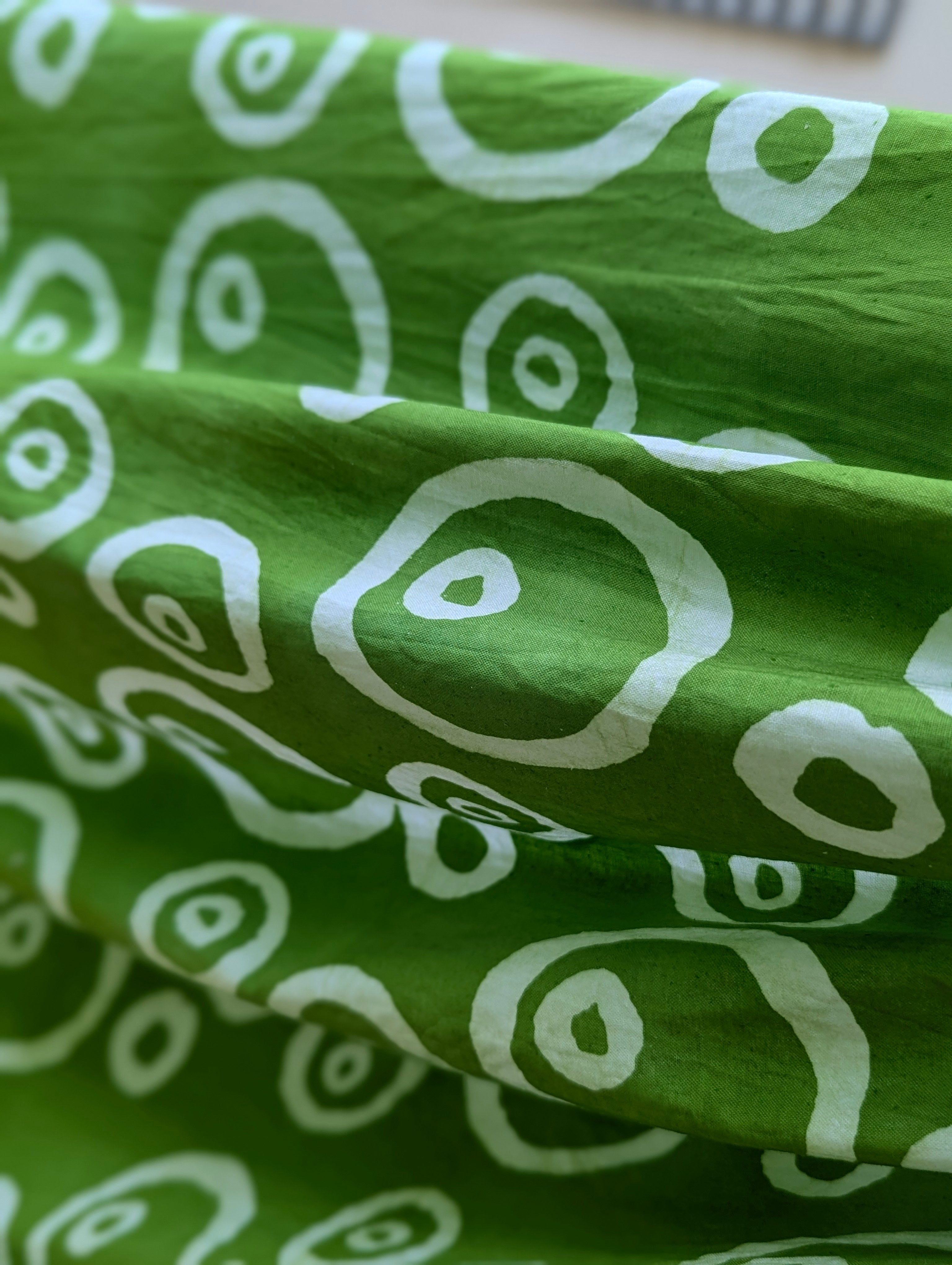 Batik | Bubbles in Lime