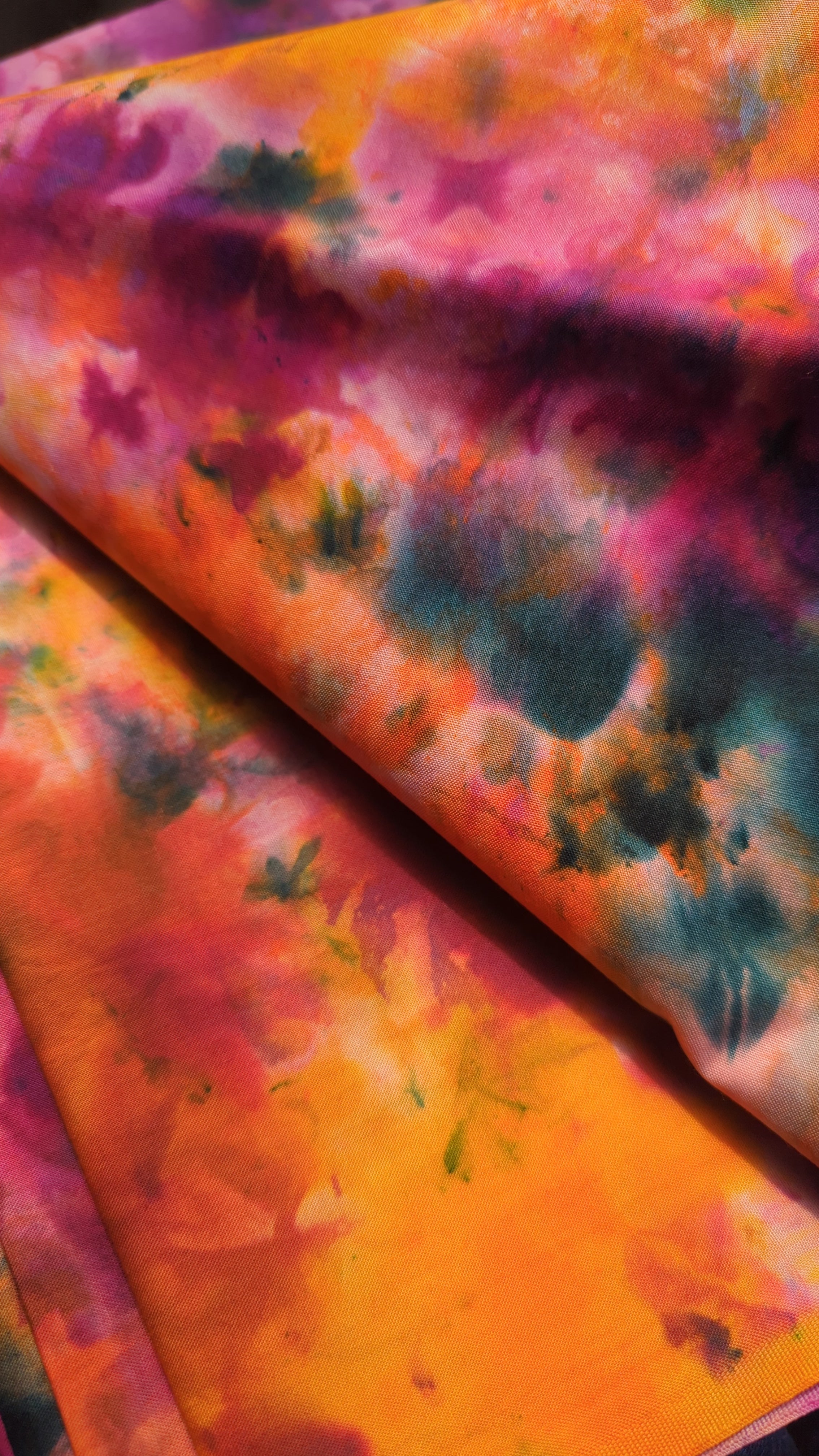 Bubblegum | Boysenberry Gold