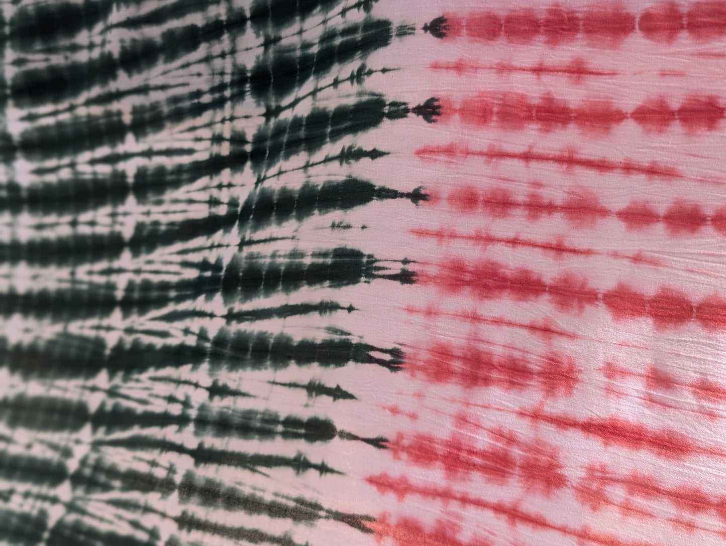 Rayon | Zebra Aba in Cranberry