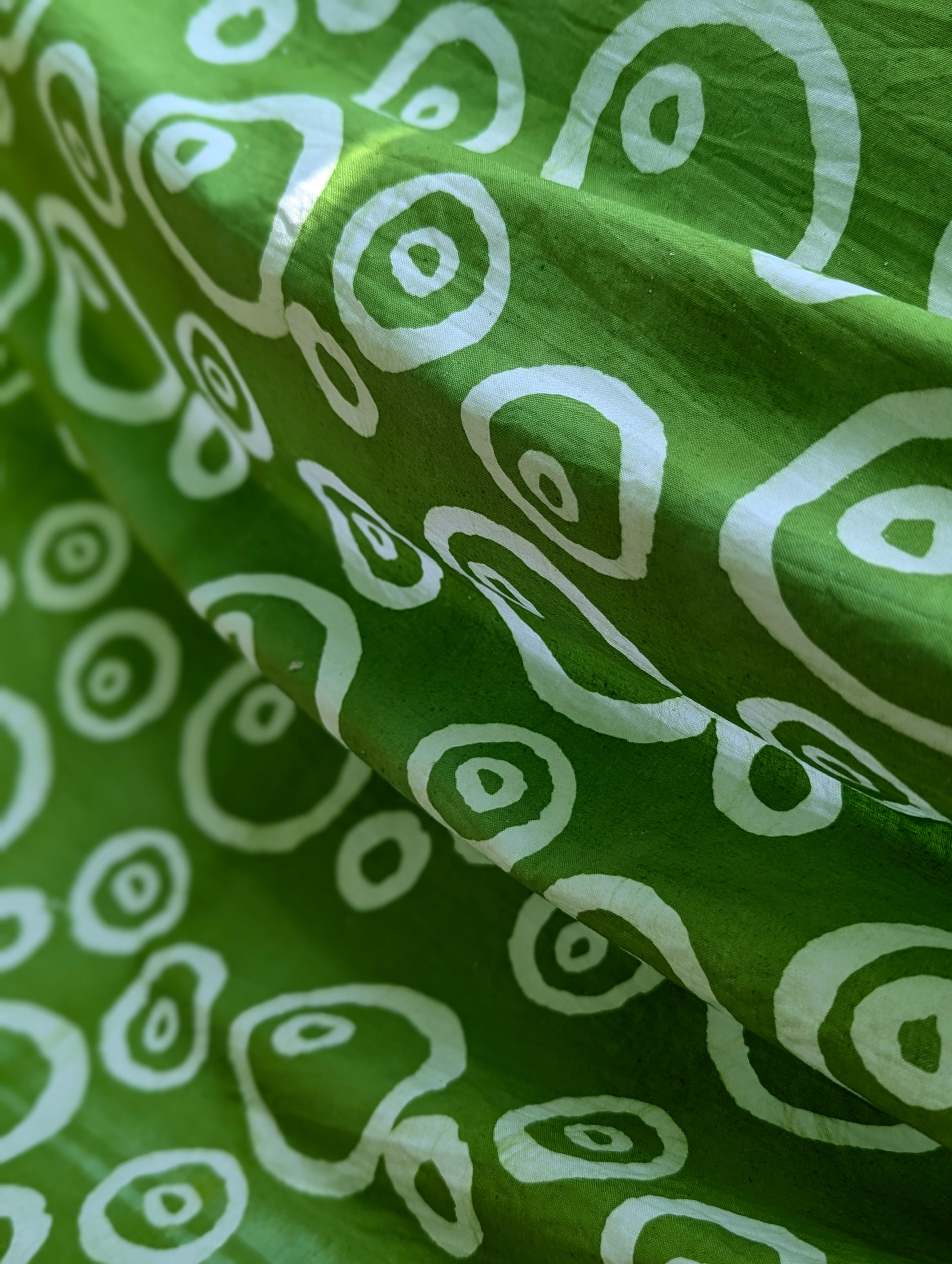 Batik | Bubbles in Lime