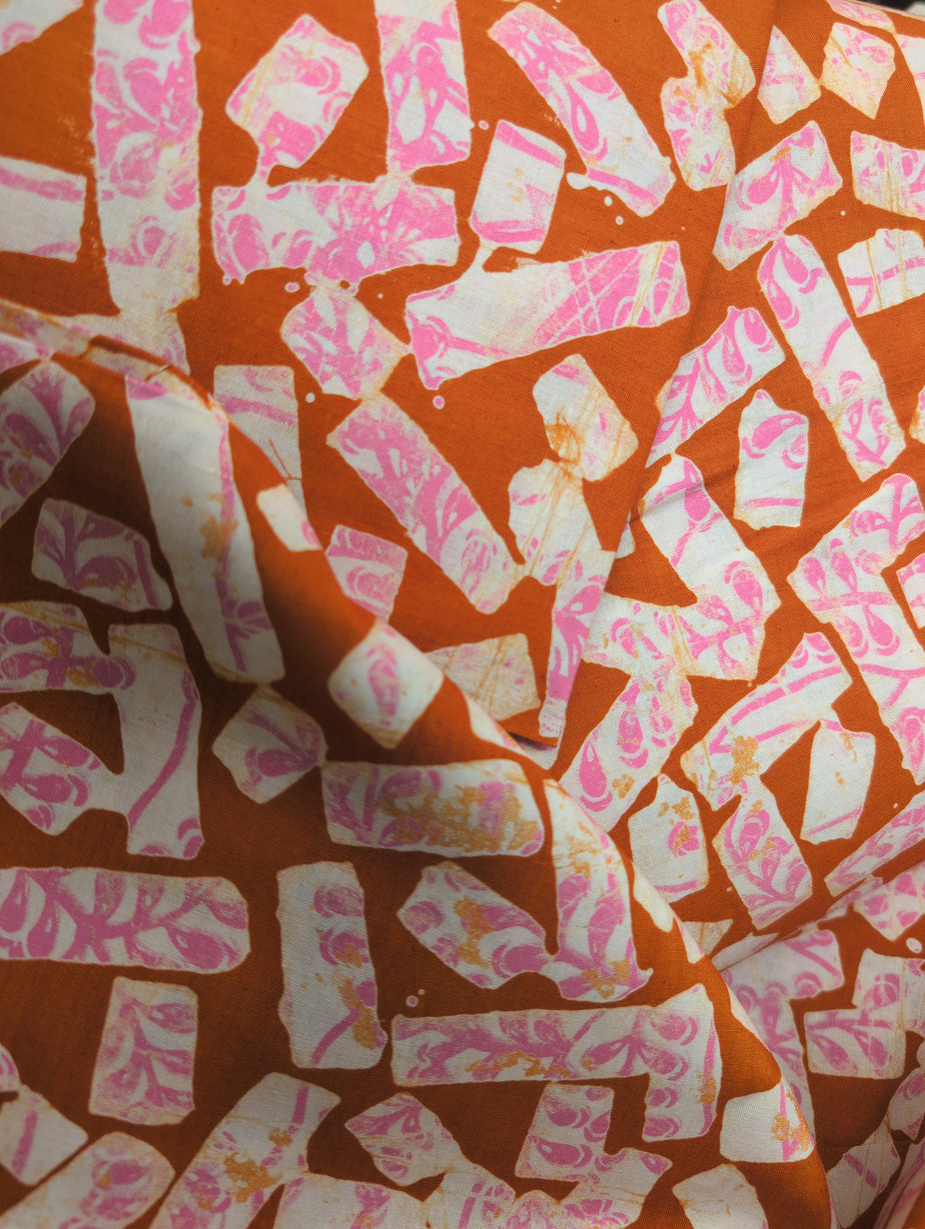 Batik | Tetris Rust & Pink