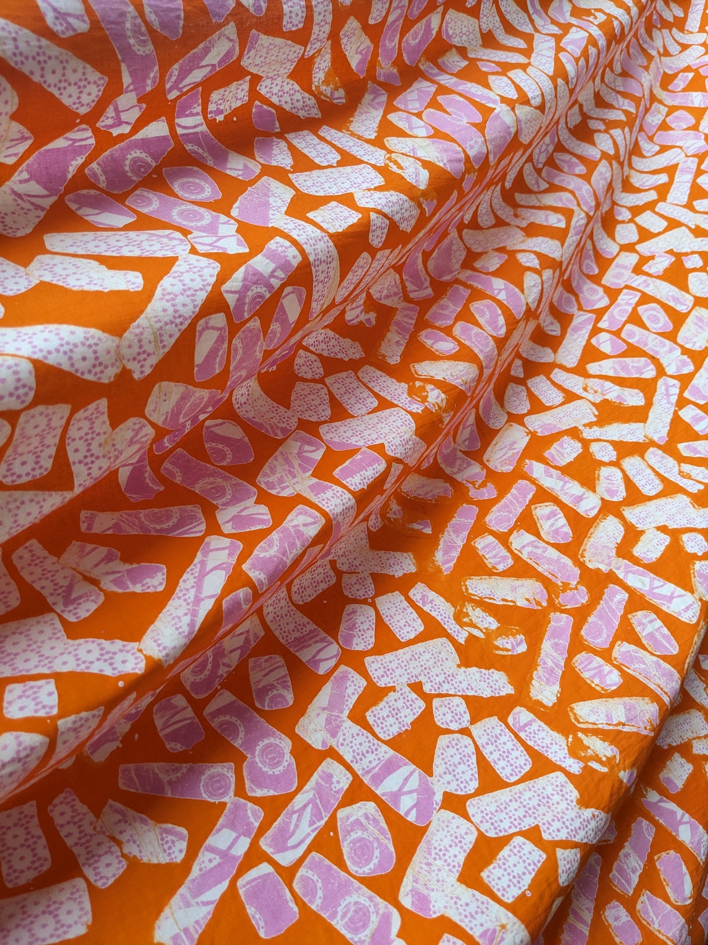 Batik | Salmon Tetris