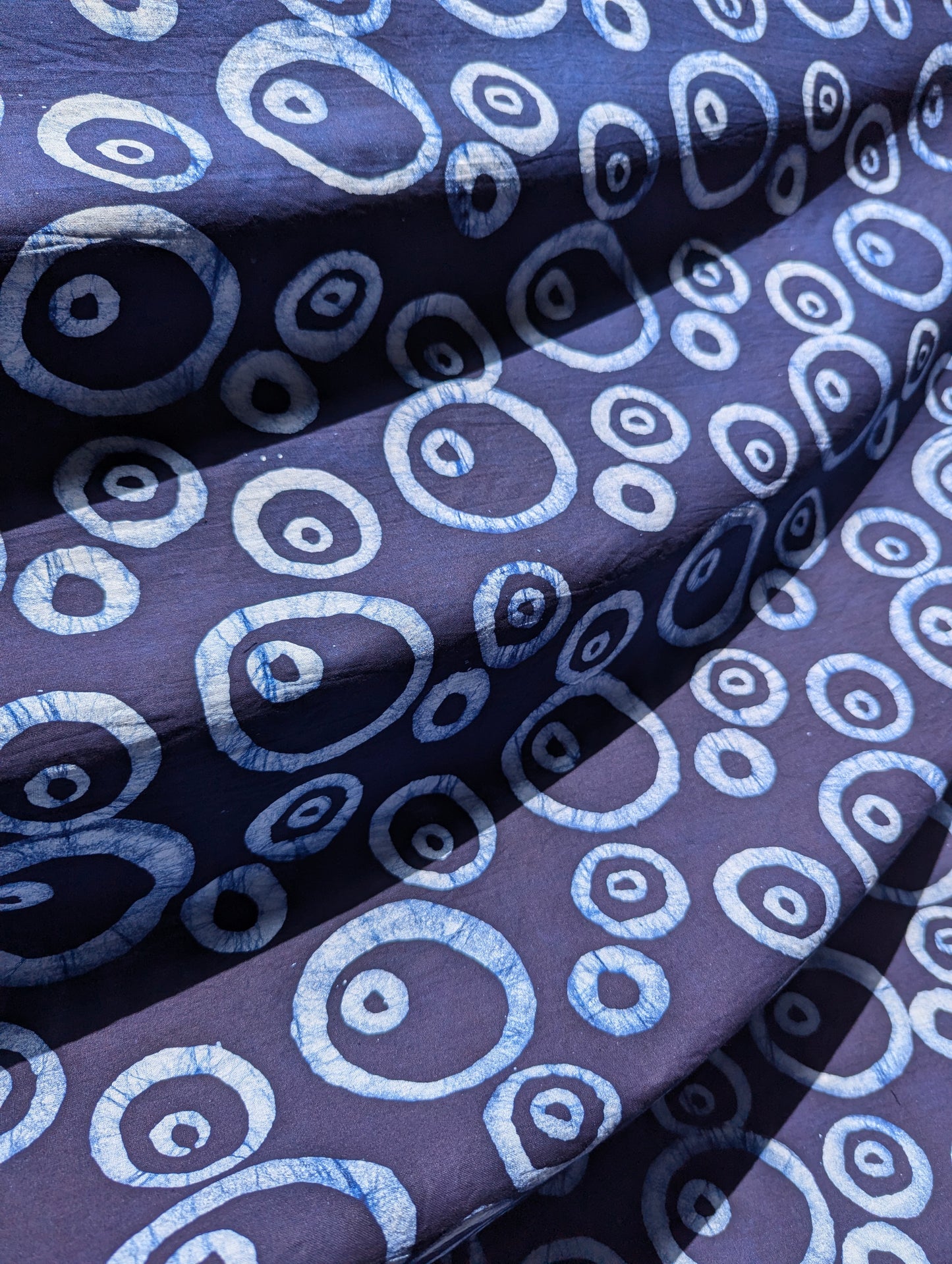 Batik | Bubbles in Indigo