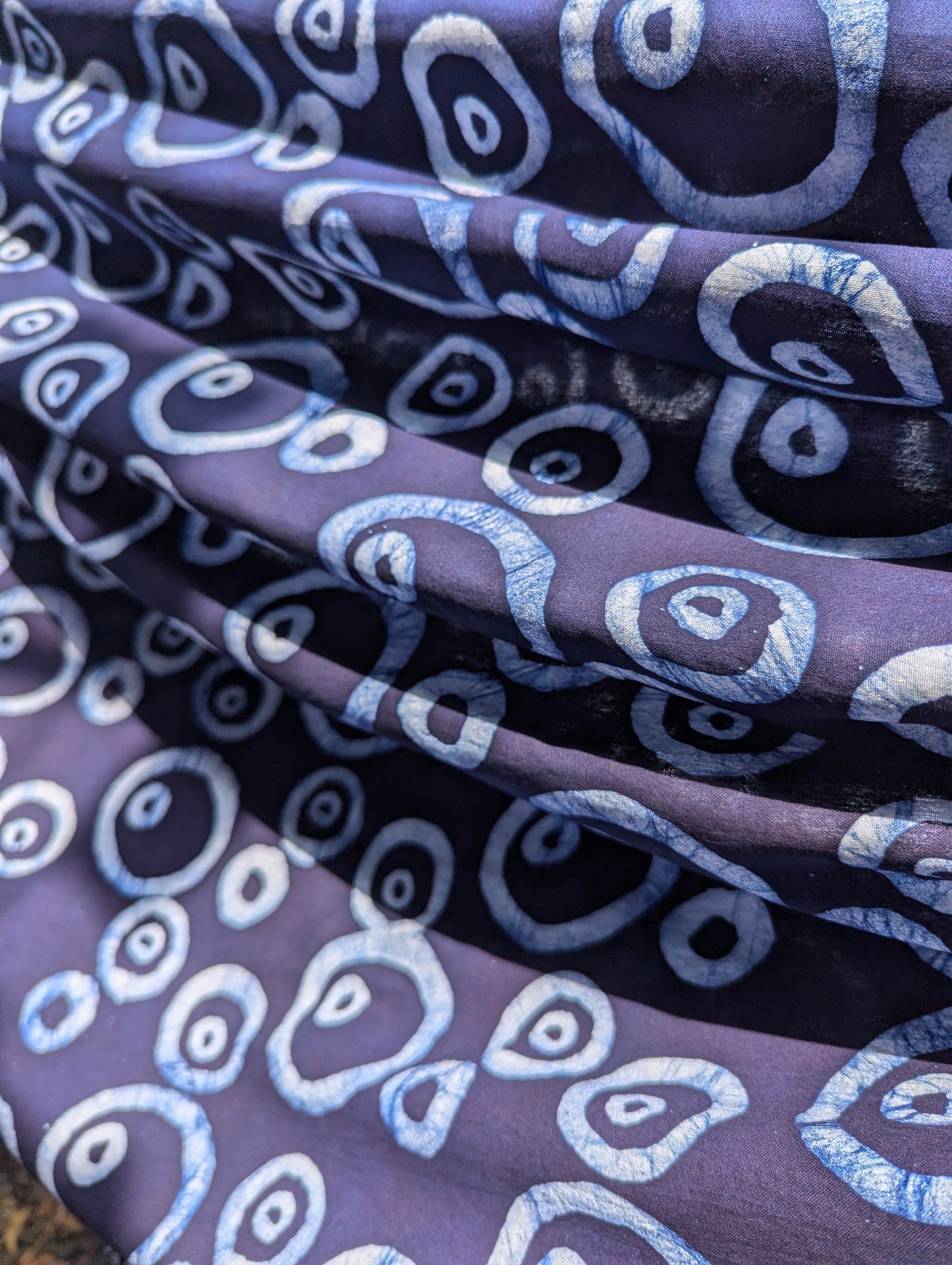 Batik | Bubbles in Indigo