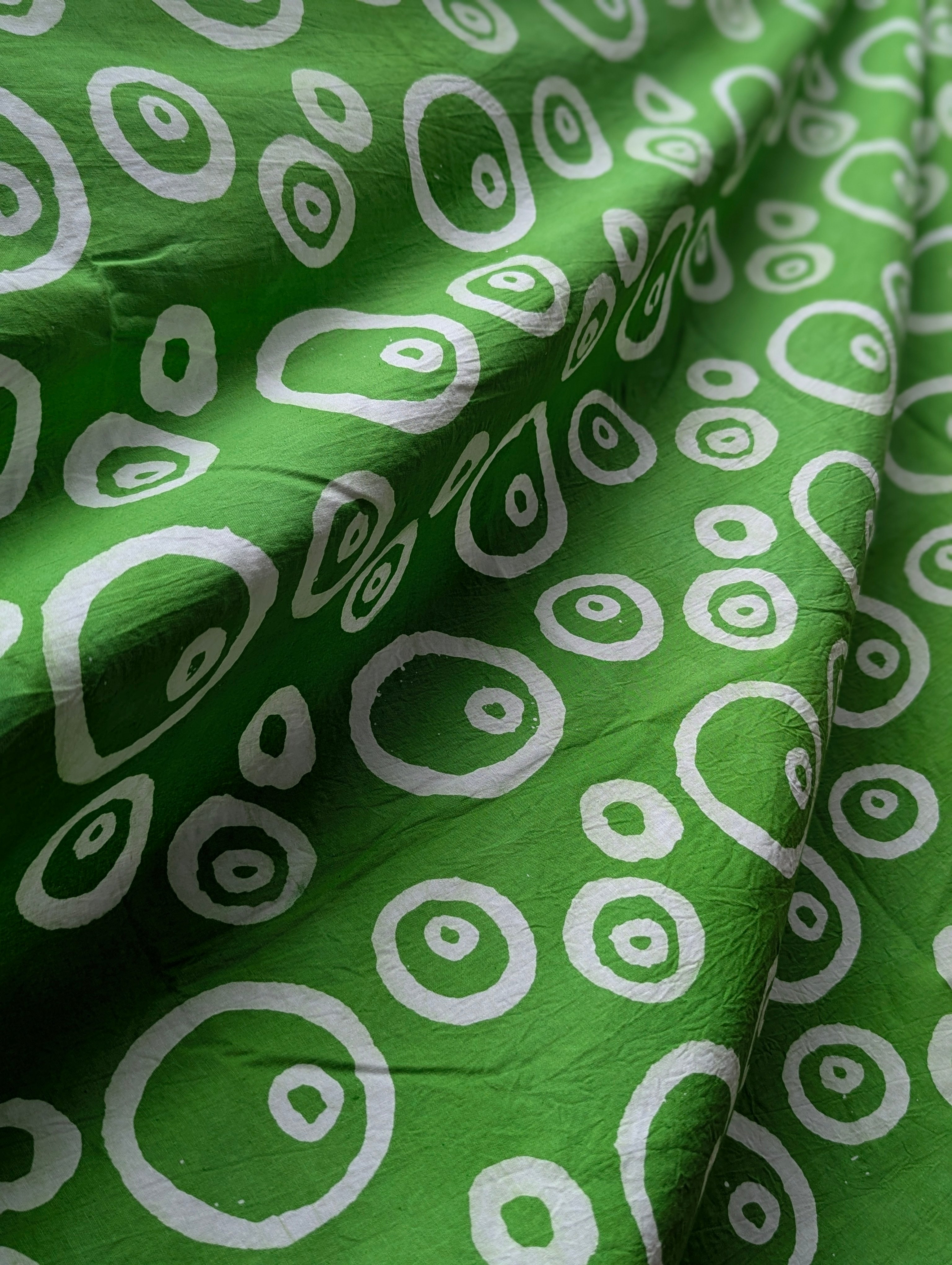 Batik| Bubbles in Lemon