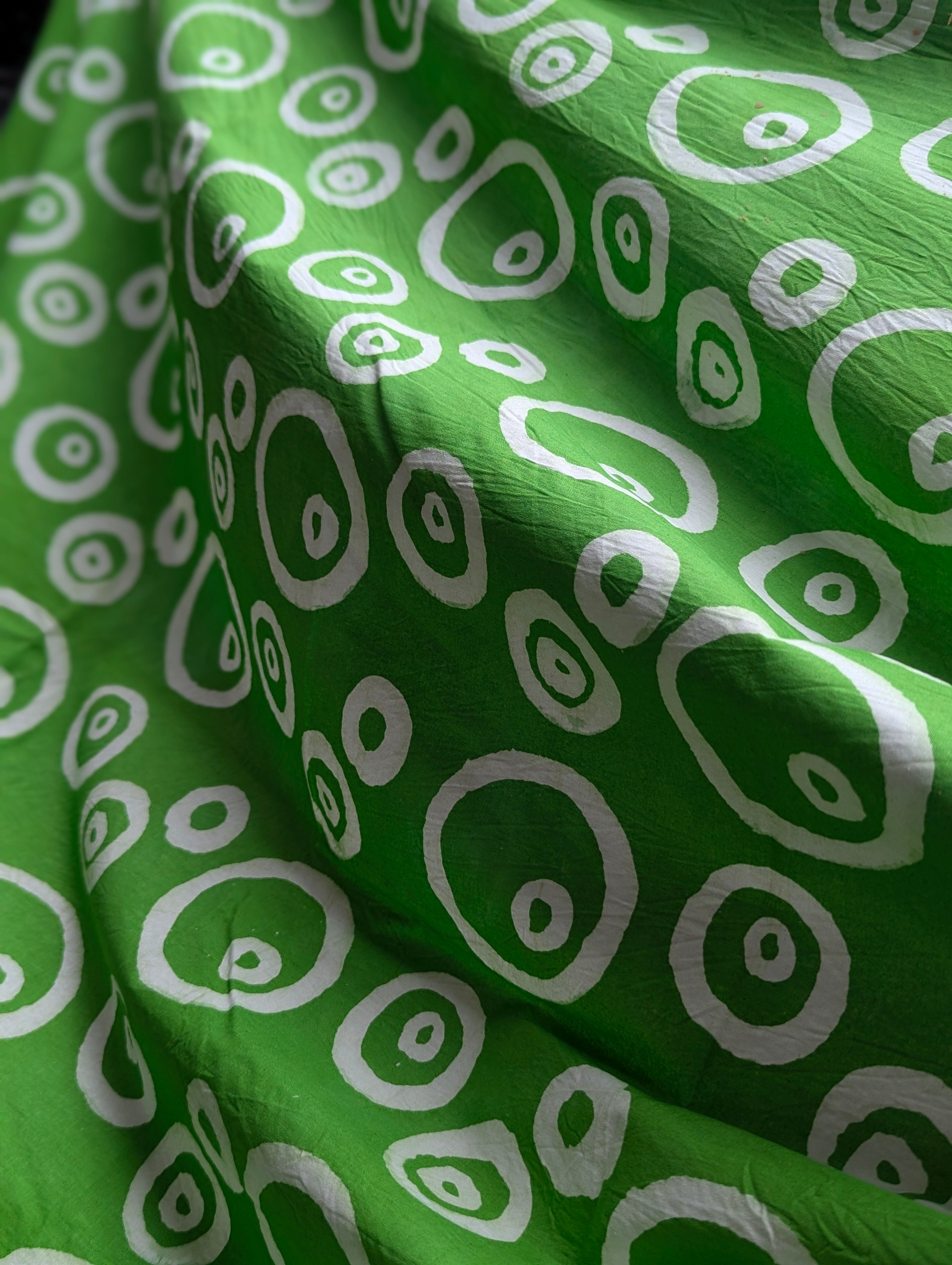 Batik| Bubbles in Lemon