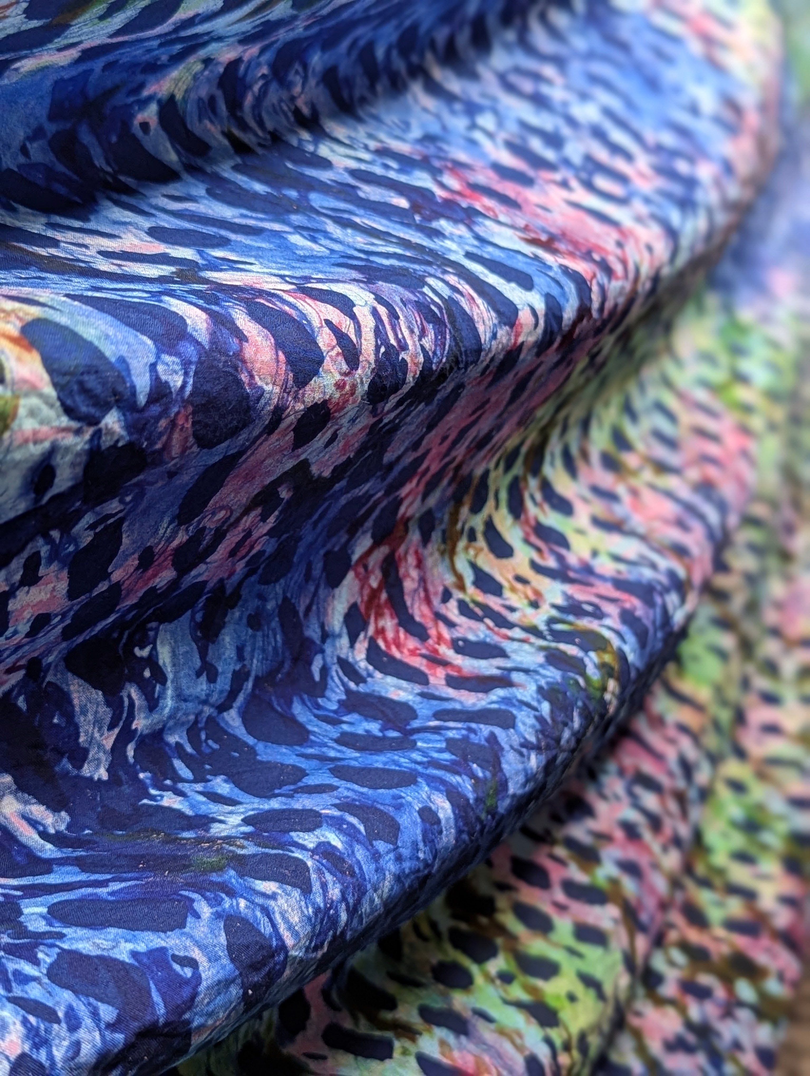 Batik |  Granite in Zestie