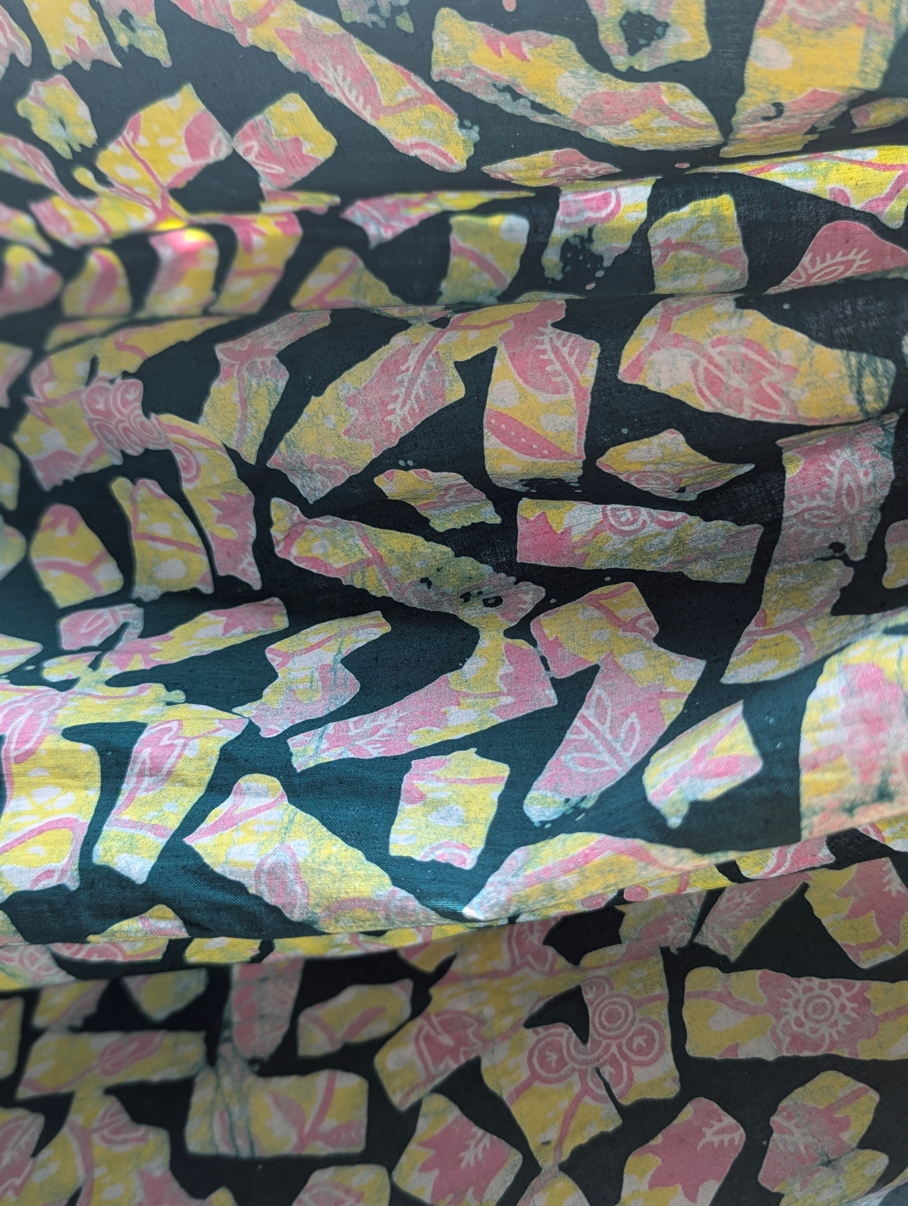 Batik |  Nordic Tetris