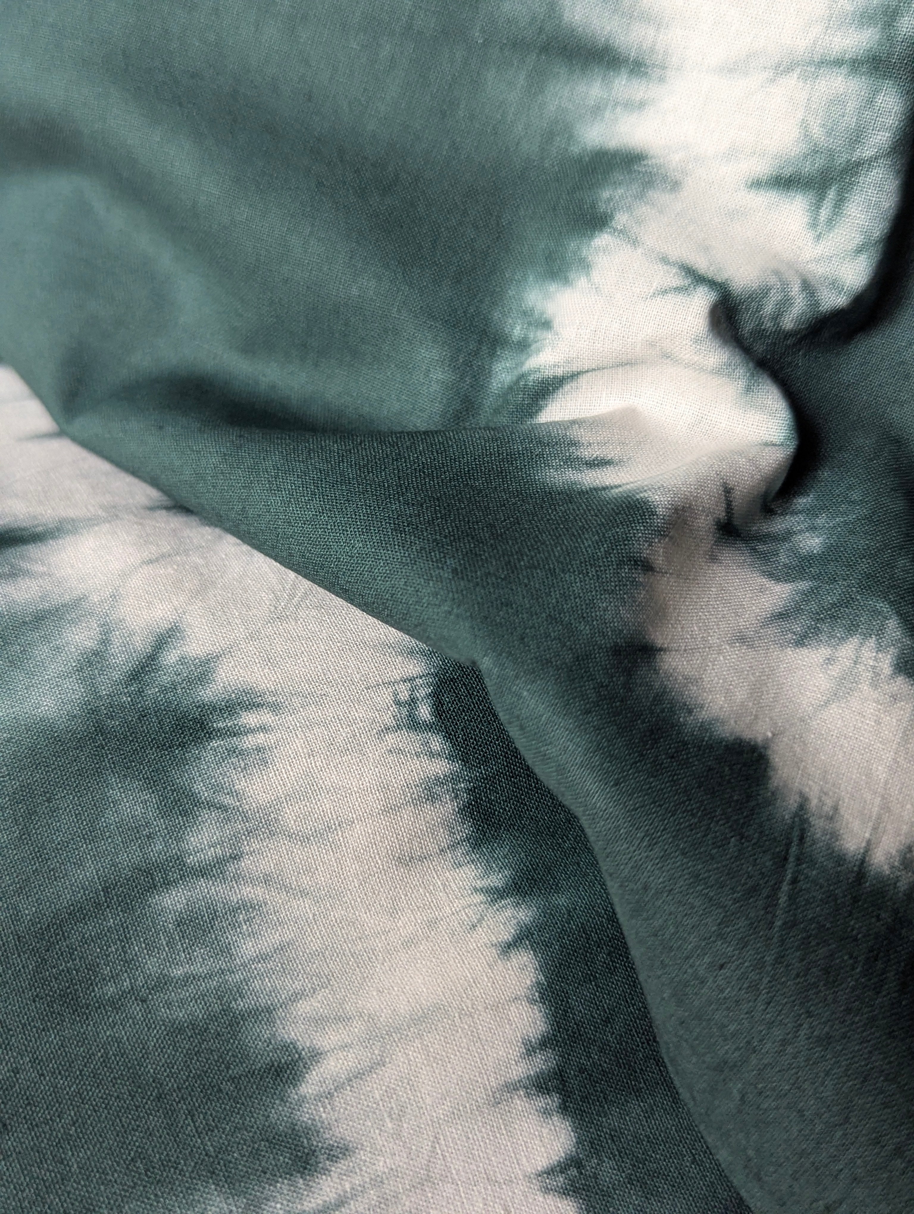 Tie-dye | Army Green in Abstract