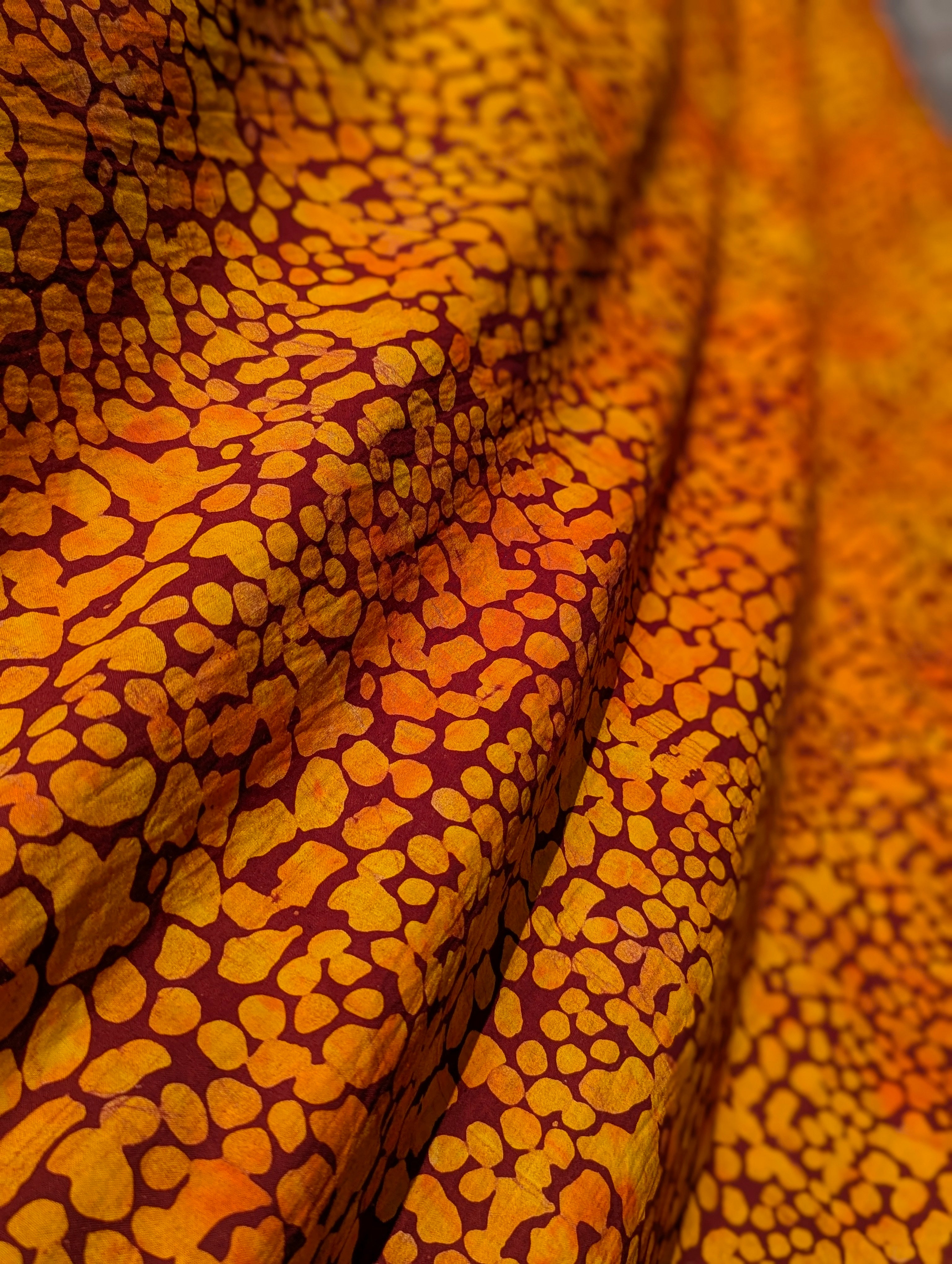 Batik | Sunlight in Gravels