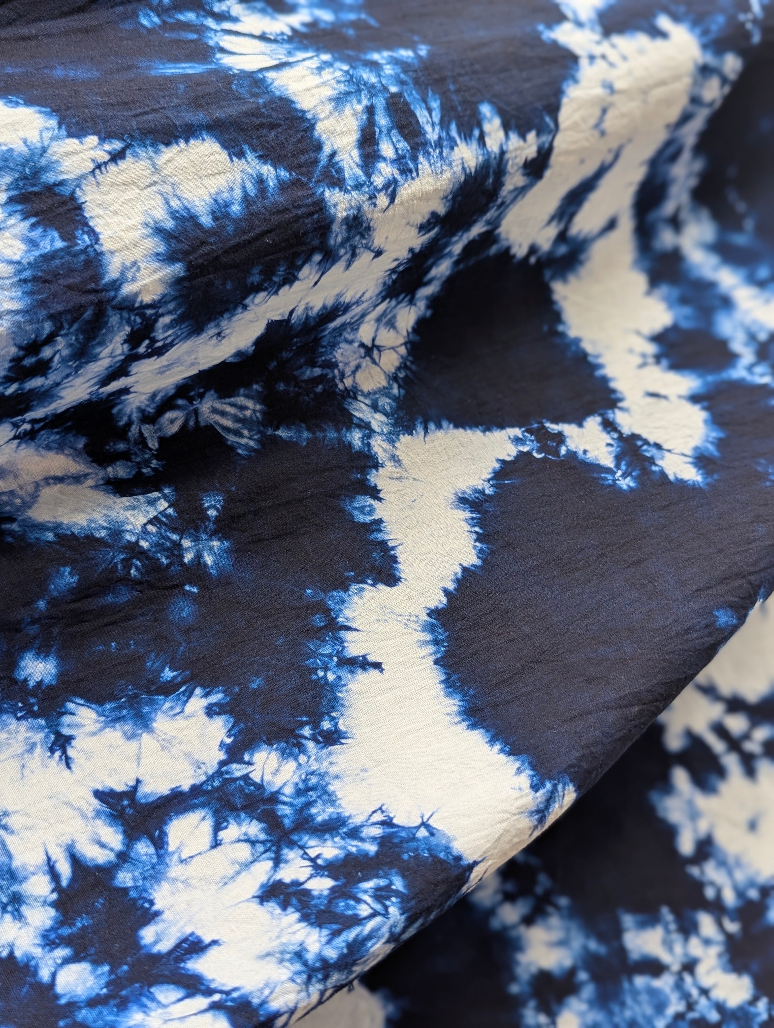 Tie-dye | Petra in Indigo