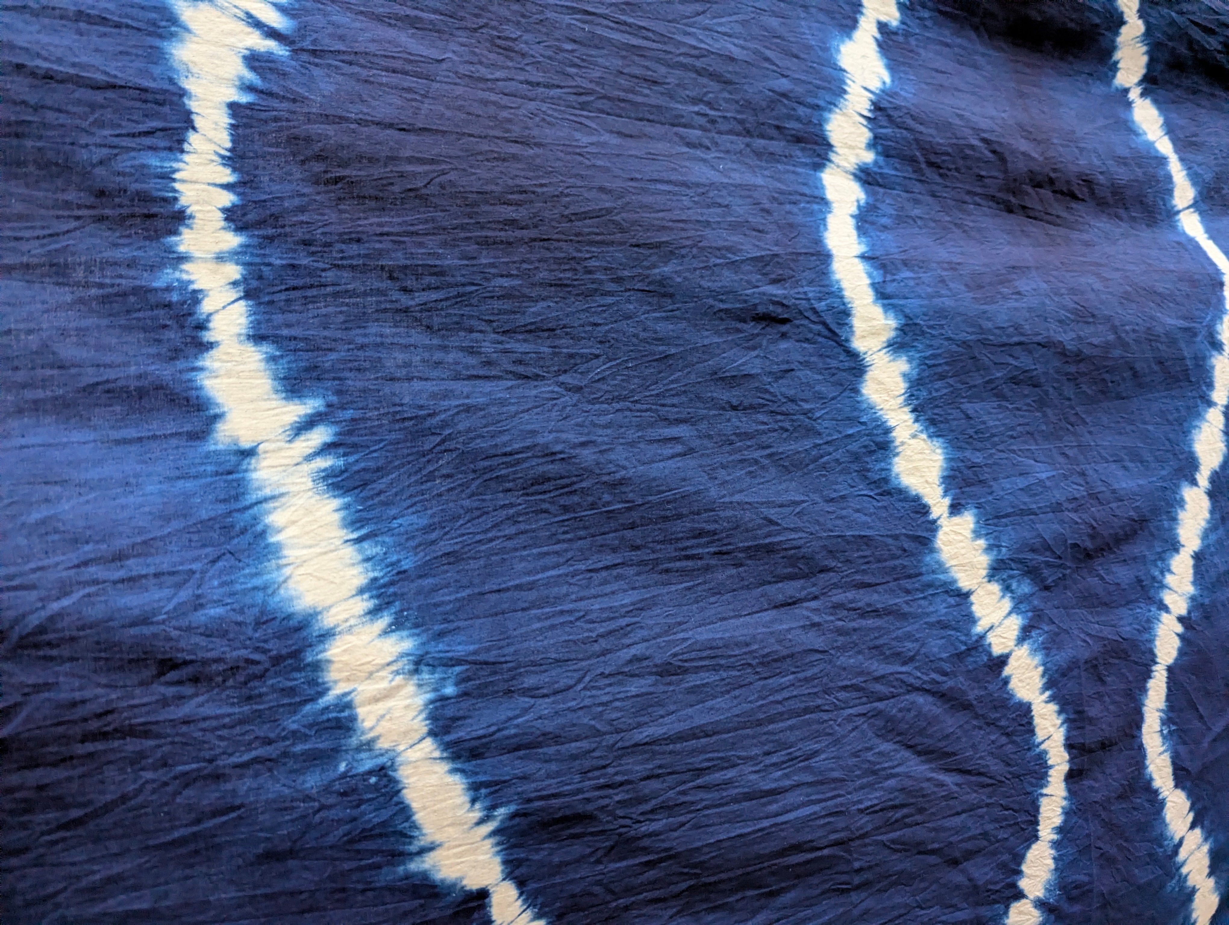 Tie-dye | Zigzag in Indigo