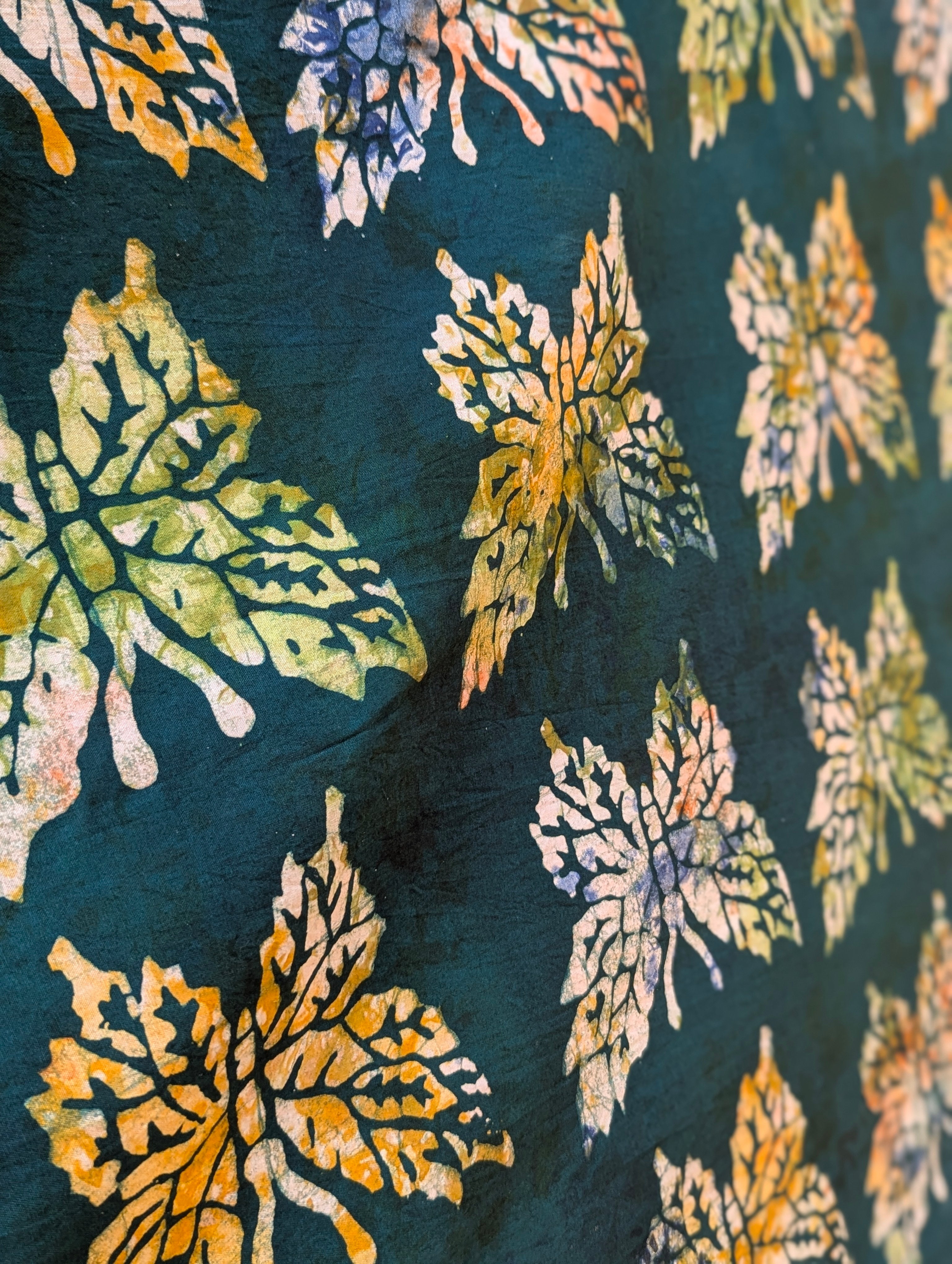 Batik | Papillon in Honey