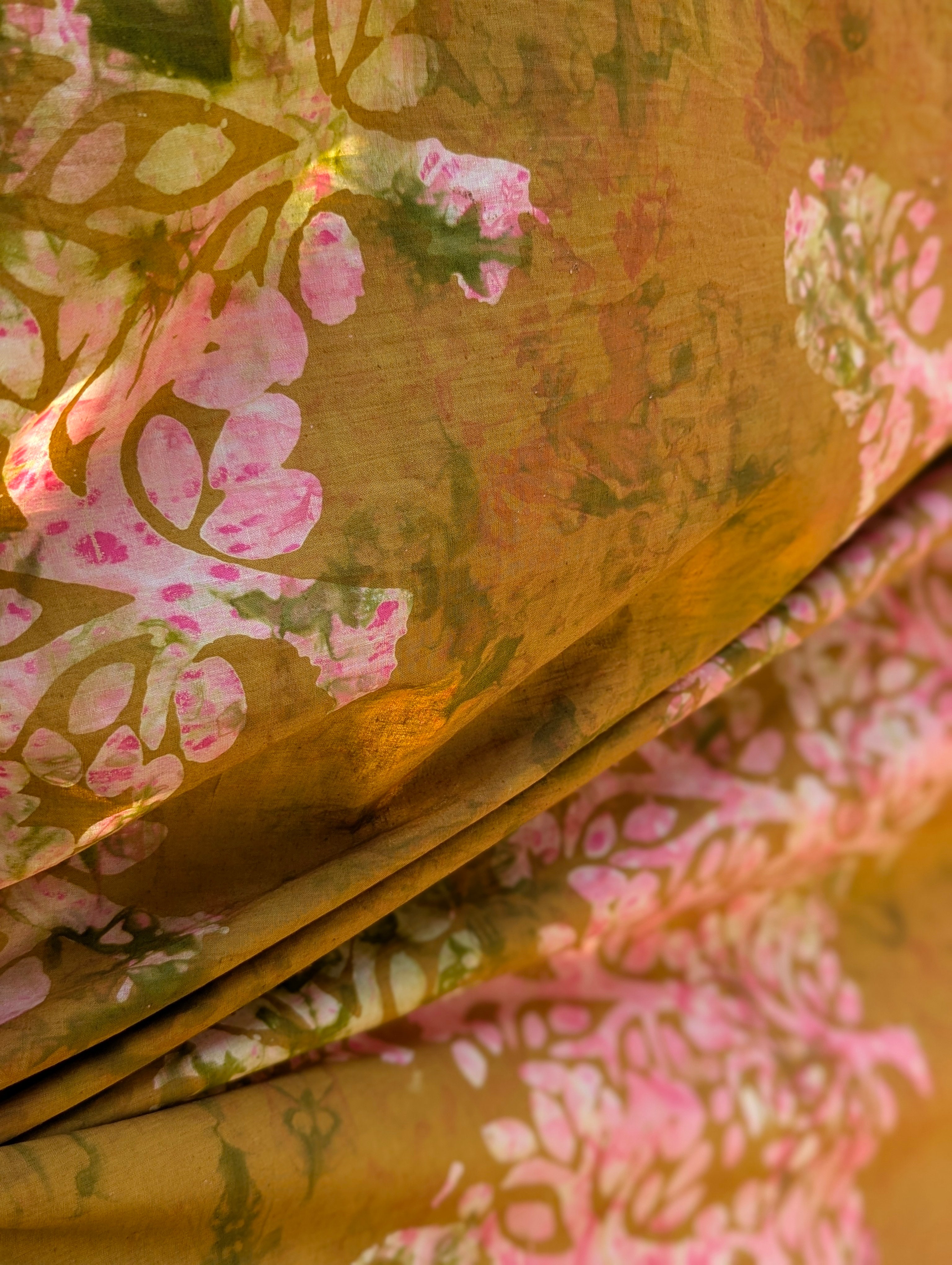 Batik | Caramel Reef